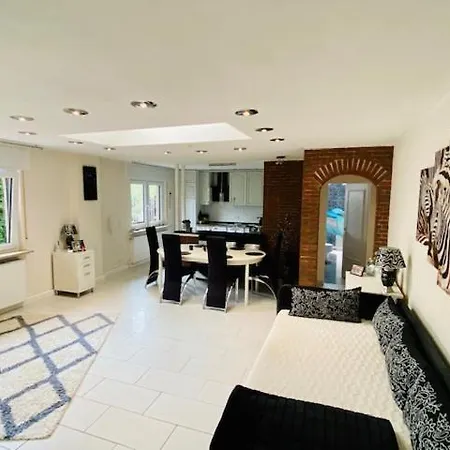 Wohlfuehloase In * هوفهايم آم تاونوس